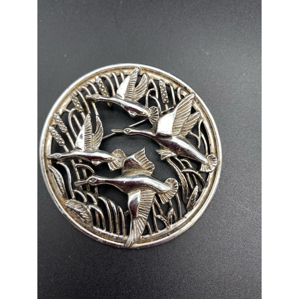 Sarah Coventry Flying Birds Geese Large Round Brooch